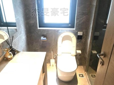 汇佳苑98平出租,业主直租,房源真实,看房方便